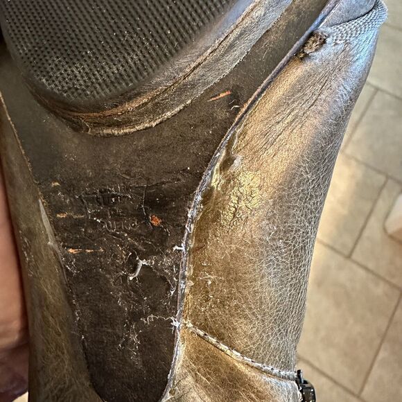 Vialis Ankle Boots 9.5 Green Leather Fairy Fantasy Zip Closure Spool Heel - Picture 10 of 10